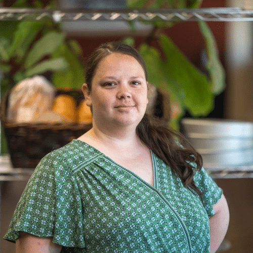 Headshot of Jenny Lunsman